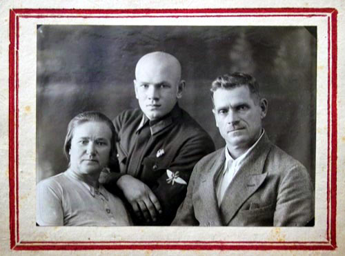 Melnikoff Family.